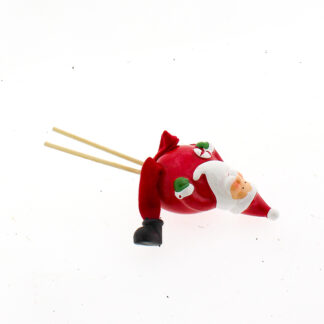 Keramiek kerstman met zuurstok met stoffen benen H11/18/21cm op 2x steker 10cm (250.0505)