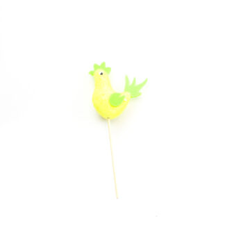 Kip 7cm geel met groen op steker 9cm