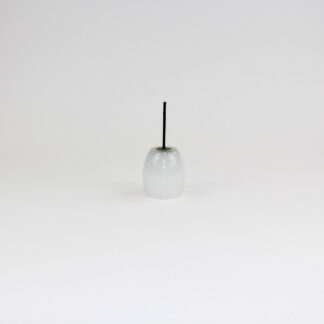 Ronde glas ei melk wit D6 H8 op steker 7,5cm